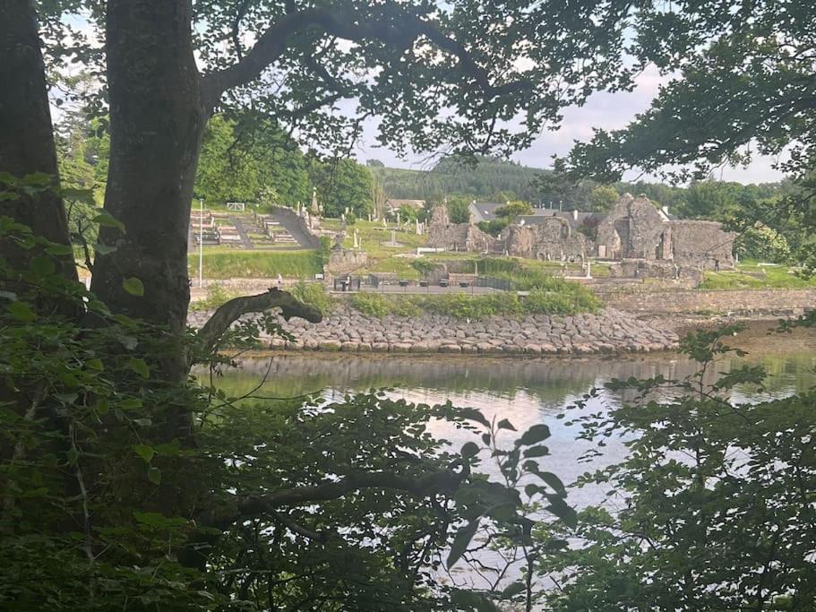 In The Country Yet Close To Town Donegal Town Exterior foto